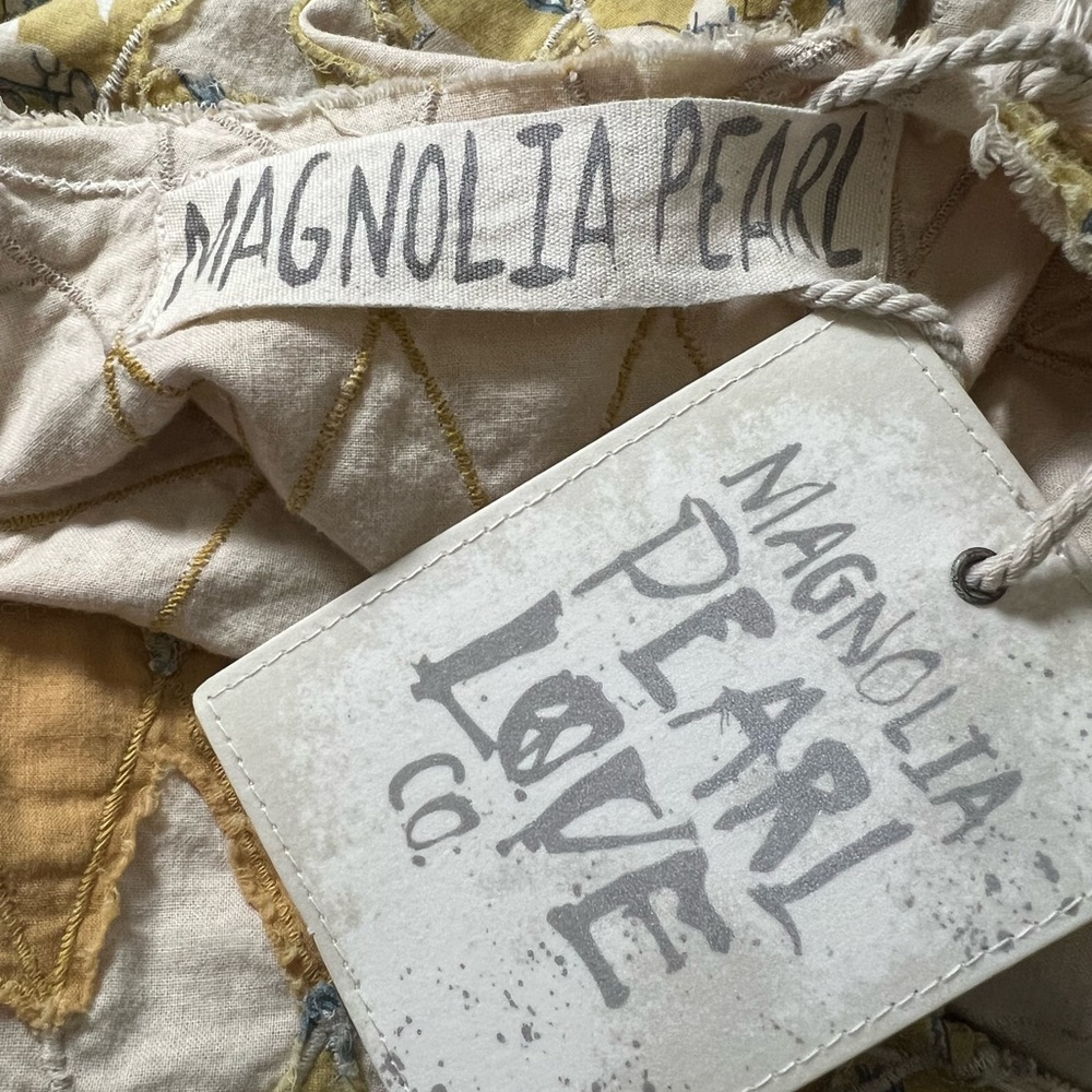 Magnolia Pearl 1070 Matilda Marisol Top yellow cream quilted sunburst One Size - Picture 11 of 11